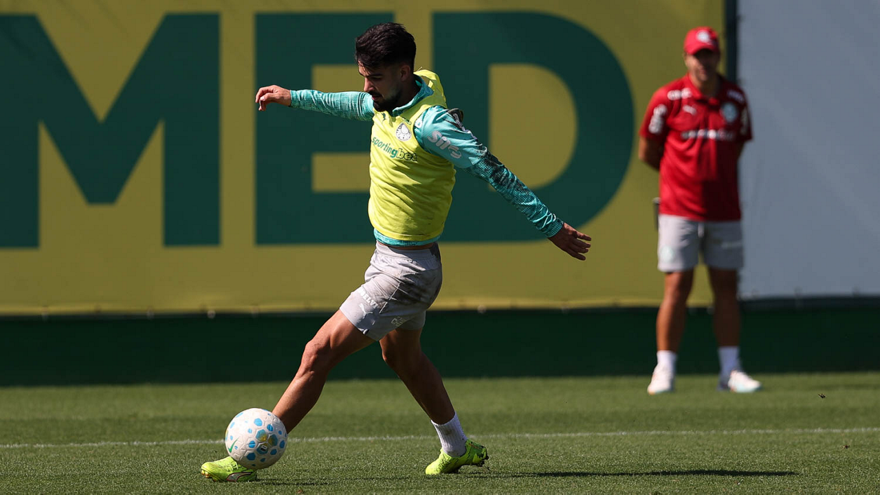 Por que o Palmeiras recusou oferta de R$ 116 milhões da Rússia por Flaco López
