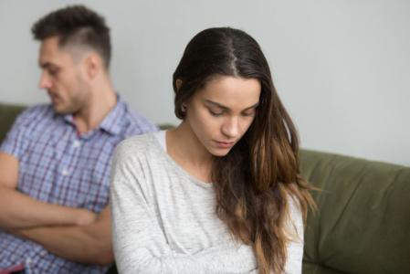 casal crise briga relacionamento