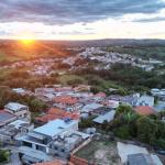 Conceição da Barra de Minas abre concurso com 30 cargos e salários de até R$ 16 mil