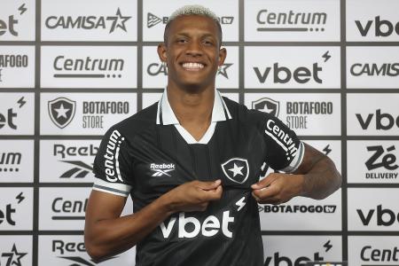 Danilo foi contratado pelo Botafogo em julho de 2025