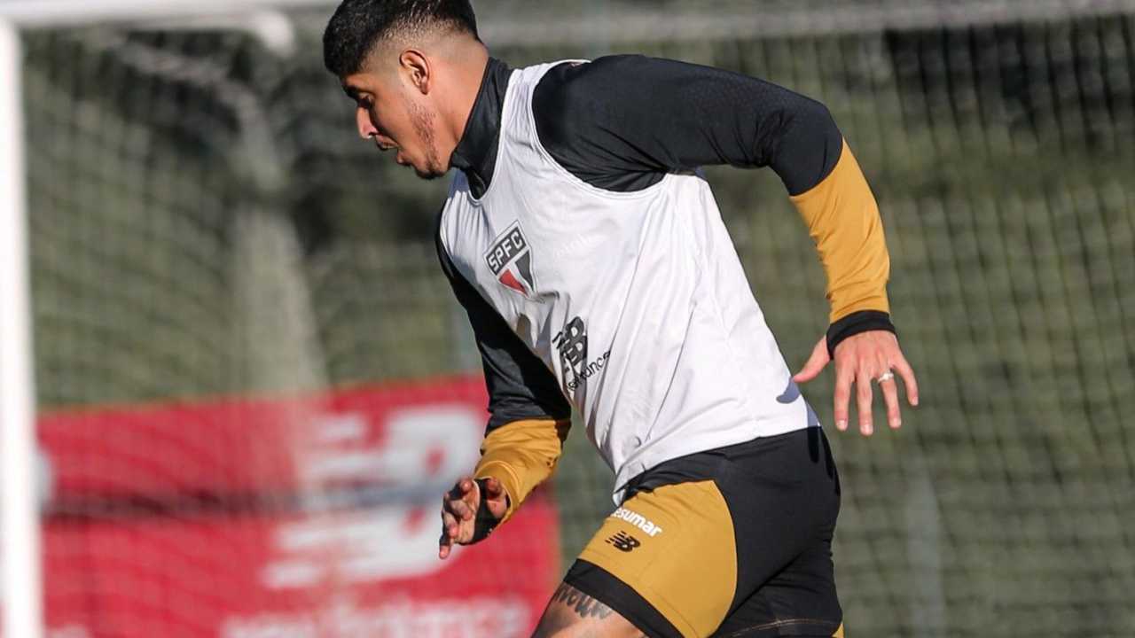 São Paulo encaminha contratação de Domingos Duarte para repor saída de Alan Franco