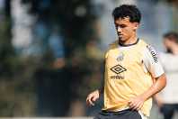 Santos informa lesão de Pepê Firmino; saiba detalhes