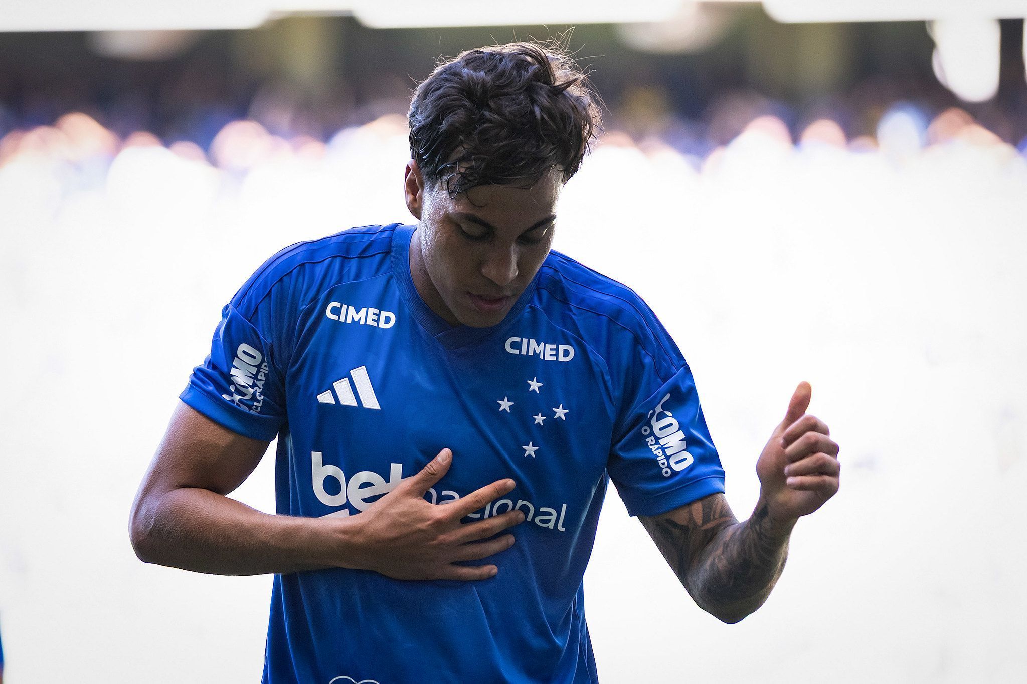 Kaio Jorge cita 'ausência de injeções' ao marcar em vitória do Cruzeiro