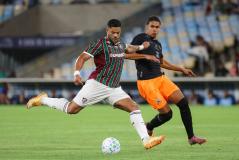Estreia de Hulk pelo Fluminense em amistoso contra o Nova Iguaçu no Maracanã