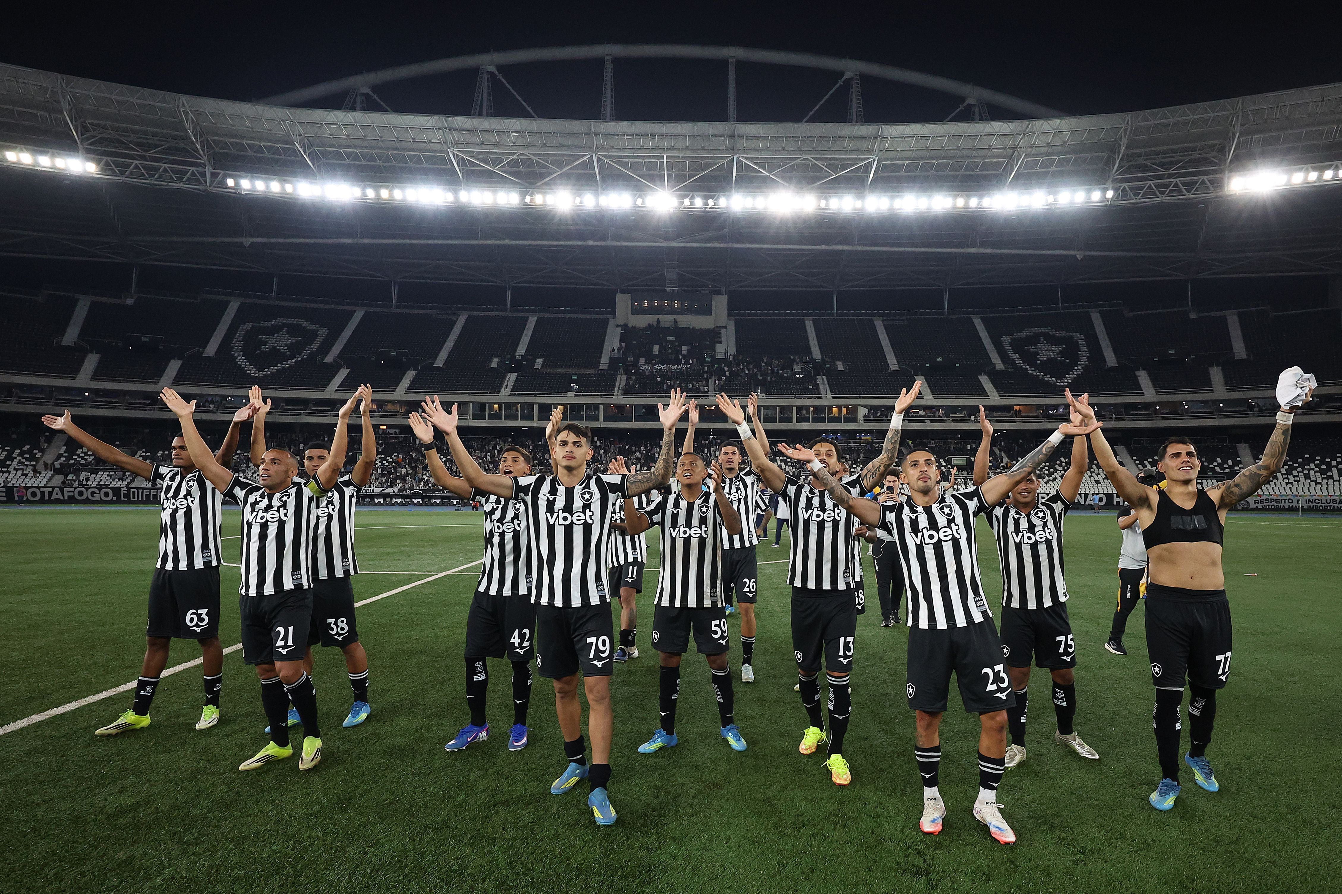 Marçal entra na zoeira após comparar Botafogo x Santos à Copa: 'Passei dos limites'