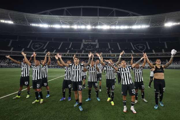 Marçal entra na zoeira após comparar Botafogo x Santos à Copa: 'Passei dos limites'