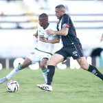 Destaque marca dois, Goiás vence Ponte Preta e segue na briga pelo G6 da Série B