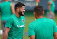 Hulk volta a falar de saída do Atlético e destaca objetivos do Fluminense