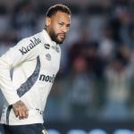 Cartão proposital? Neymar se pronuncia sobre suspensão polêmica pelo Santos