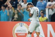 Gabigol, do Santos, ironiza suposta cobrança de Neymar: 'A gente riu de vocês'