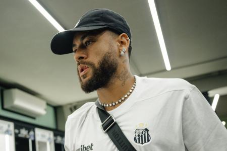 Neymar antes de Santos x UCV, pela Copa Sul-Americana