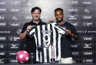 Apresentado no Botafogo, Danilo Pereira se garante, mas diz poder 'melhorar muito'