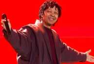 Show de Djavan em BH reúne gerações e emociona com homenagem a Milton Nascimento e Gal Costa