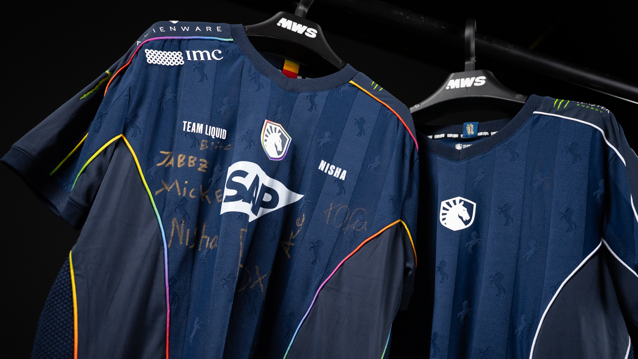 Team Liquid fará leilão de itens usados por Magnus Carlsen e sorteio de camisa autografada