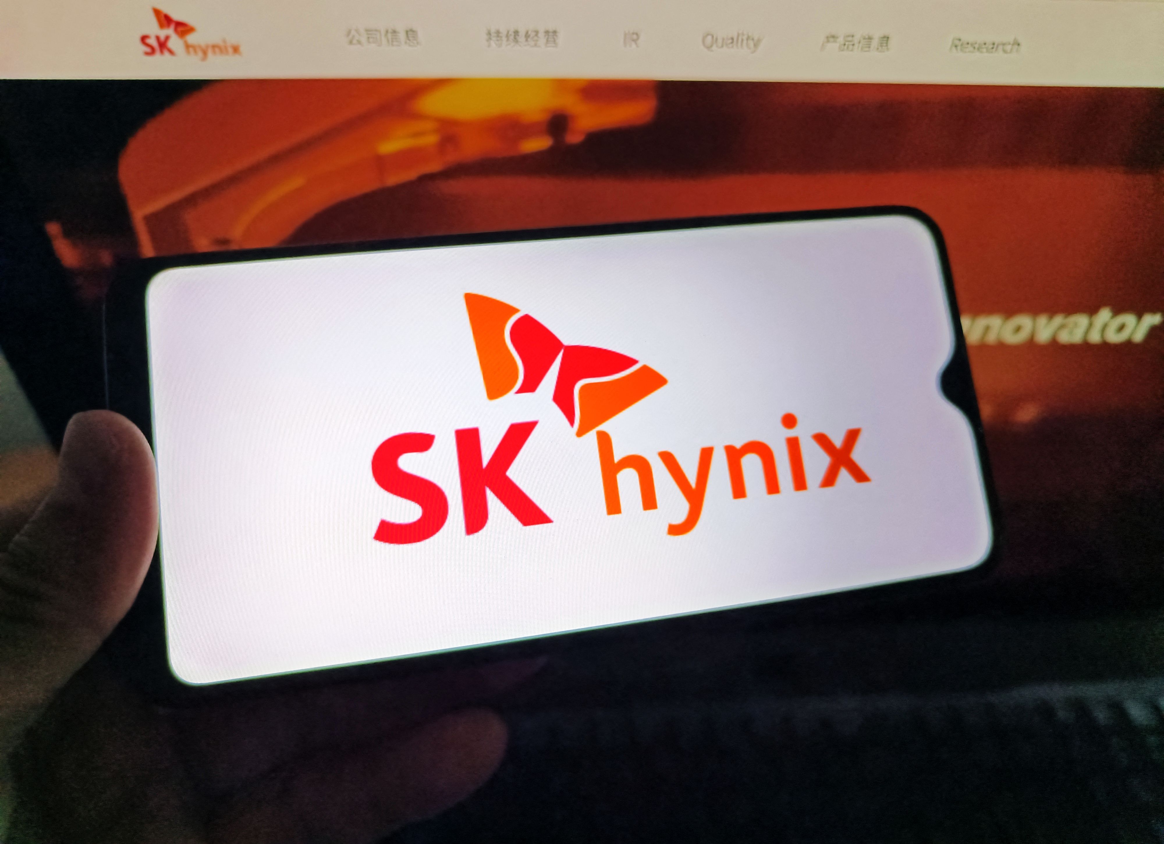 Sul-coreana SK Hynix estreia na bolsa dos EUA com maior IPO de empresa estrangeira