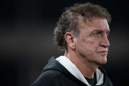 Cuca, técnico do Santos