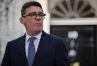 Andy Burnham assume como primeiro-ministro do Reino Unido após se encontrar com rei Charles