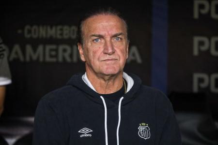 Cuca durante Santos x UCV, pela Sul-Americana