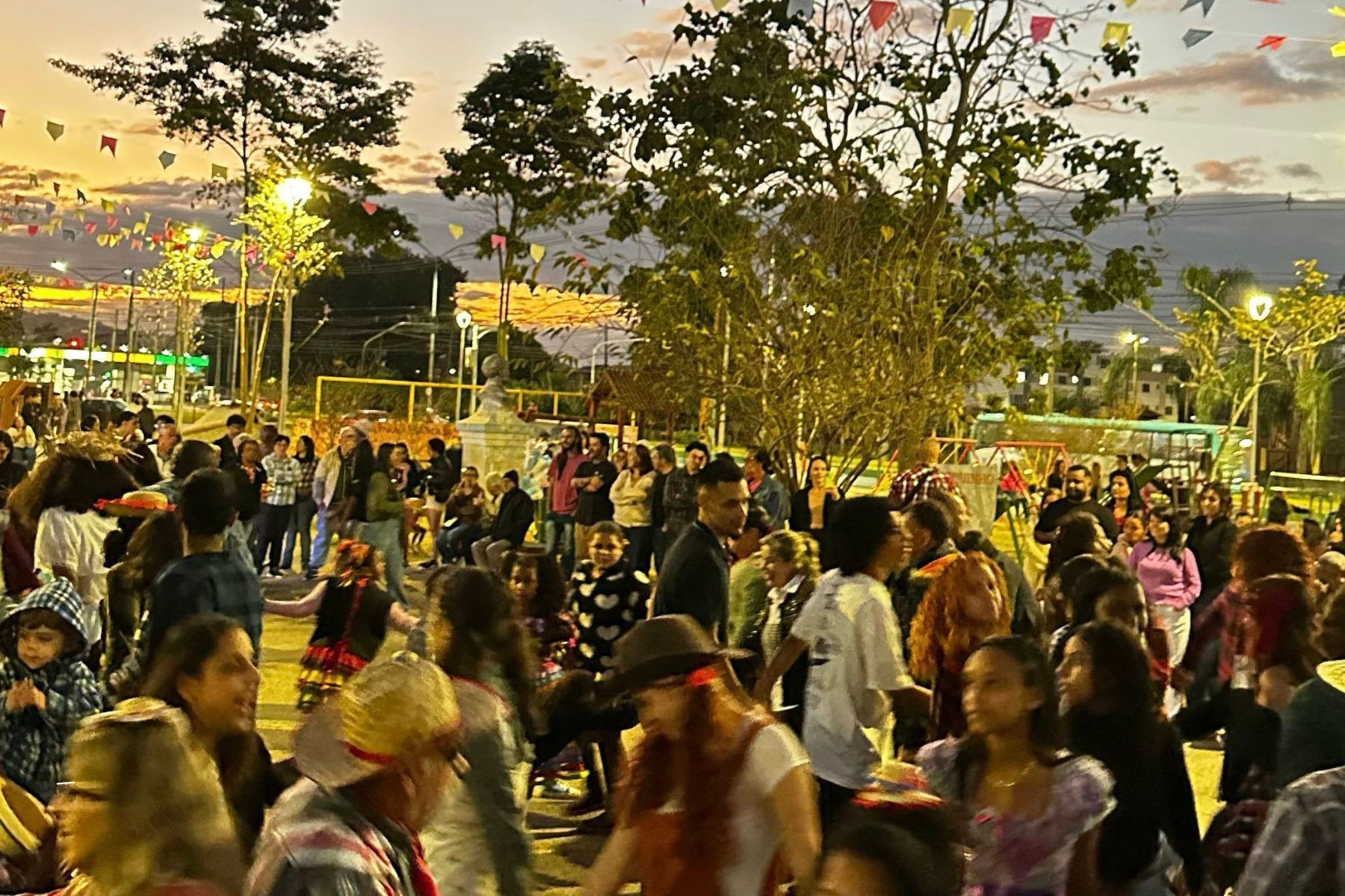 Arraiás, teatro e shows são atrações neste domingo (12) em Juiz de Fora