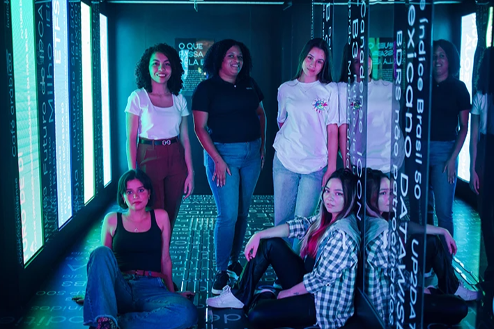 B3 abre vagas de estágio em tecnologia para mulheres em SP; veja como se inscrever