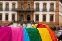 Ouro Preto cria Política Municipal de Turismo LGBTQIAPN+ e institui Selo Arco Íris