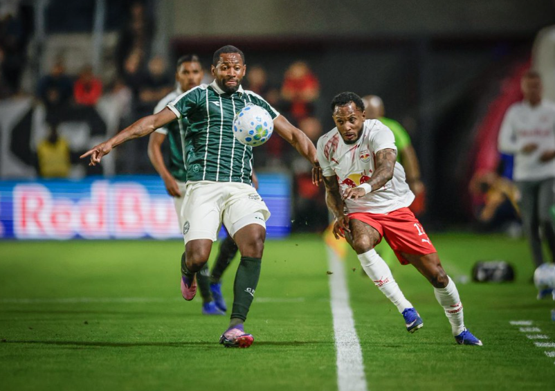 Em jogo morno, Bragantino e Coritiba empatam sem gols pelo Brasileiro