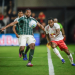 Em jogo morno, Bragantino e Coritiba empatam sem gols pelo Brasileiro