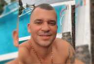 Policial que já foi preso por envolvimento com o CV é executado a tiros no Rio