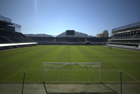 Novo gramado da Vila Belmiro para a temporada de 2026