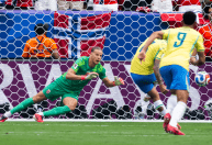 Quem é Orjan Nyland, goleiro da Noruega que defendeu pênalti no Brasil na Copa