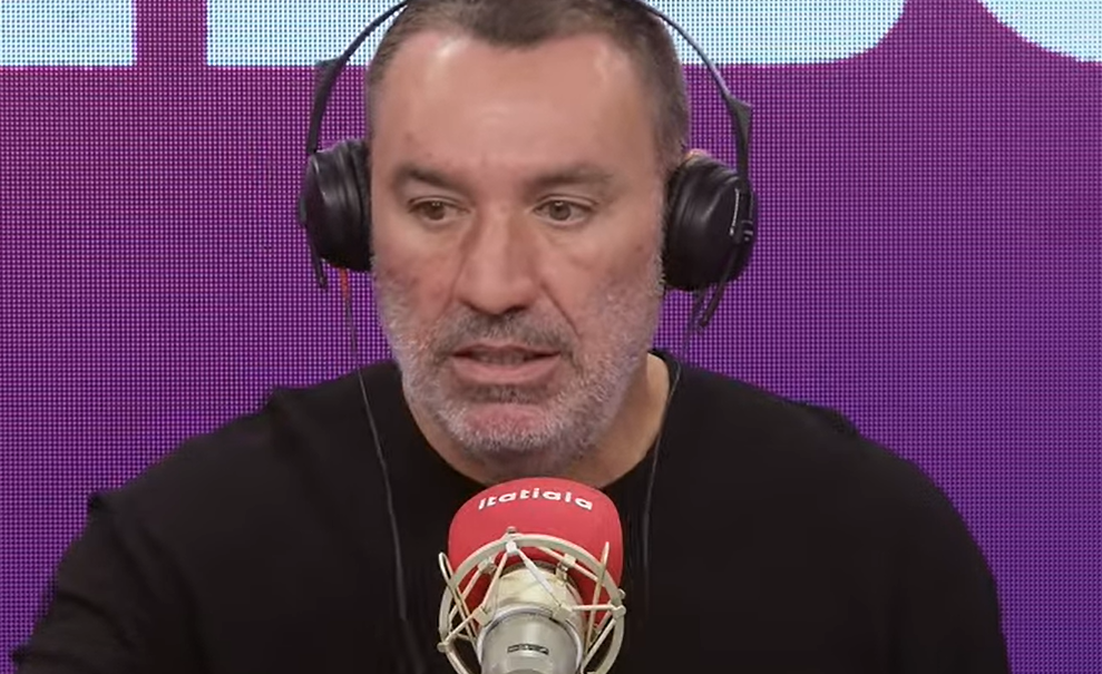 Diretor do Atlético abre o jogo sobre reforços na janela e utilização da base