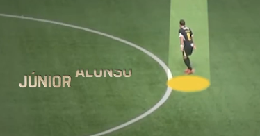 Novo clube de Alonso comete gafe e confunde zagueiro com volante do Atlético