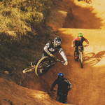 Ouro-pretano conquista título brasileiro de Downhill