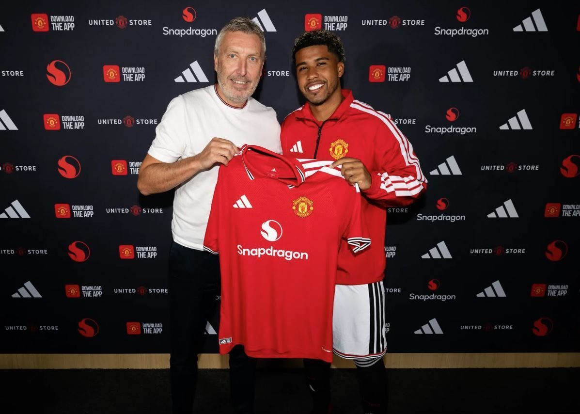 Ídolo do United defende compra de Andrey Santos e revela bastidores: 'Pechincha'