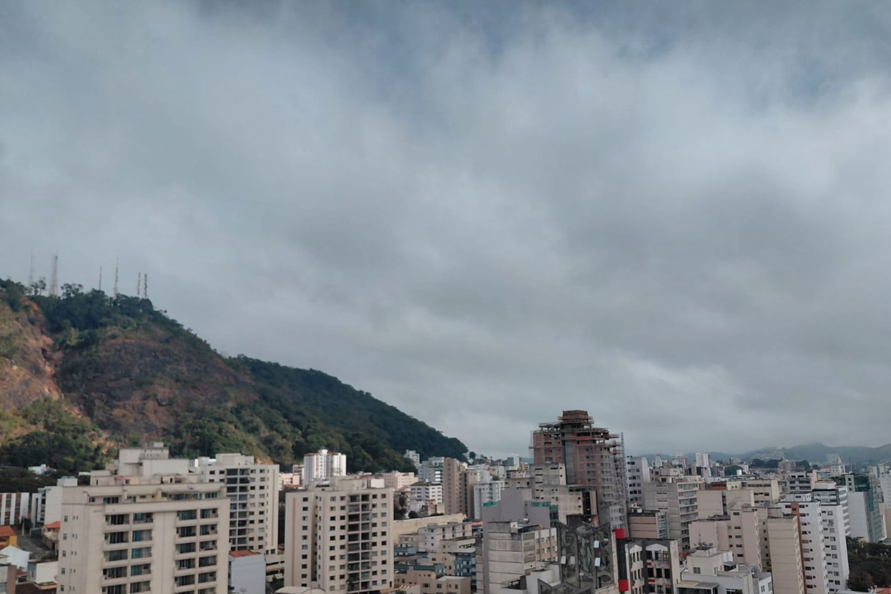 Tempo: Juiz de Fora e região estão em alerta amarelo de tempestade
