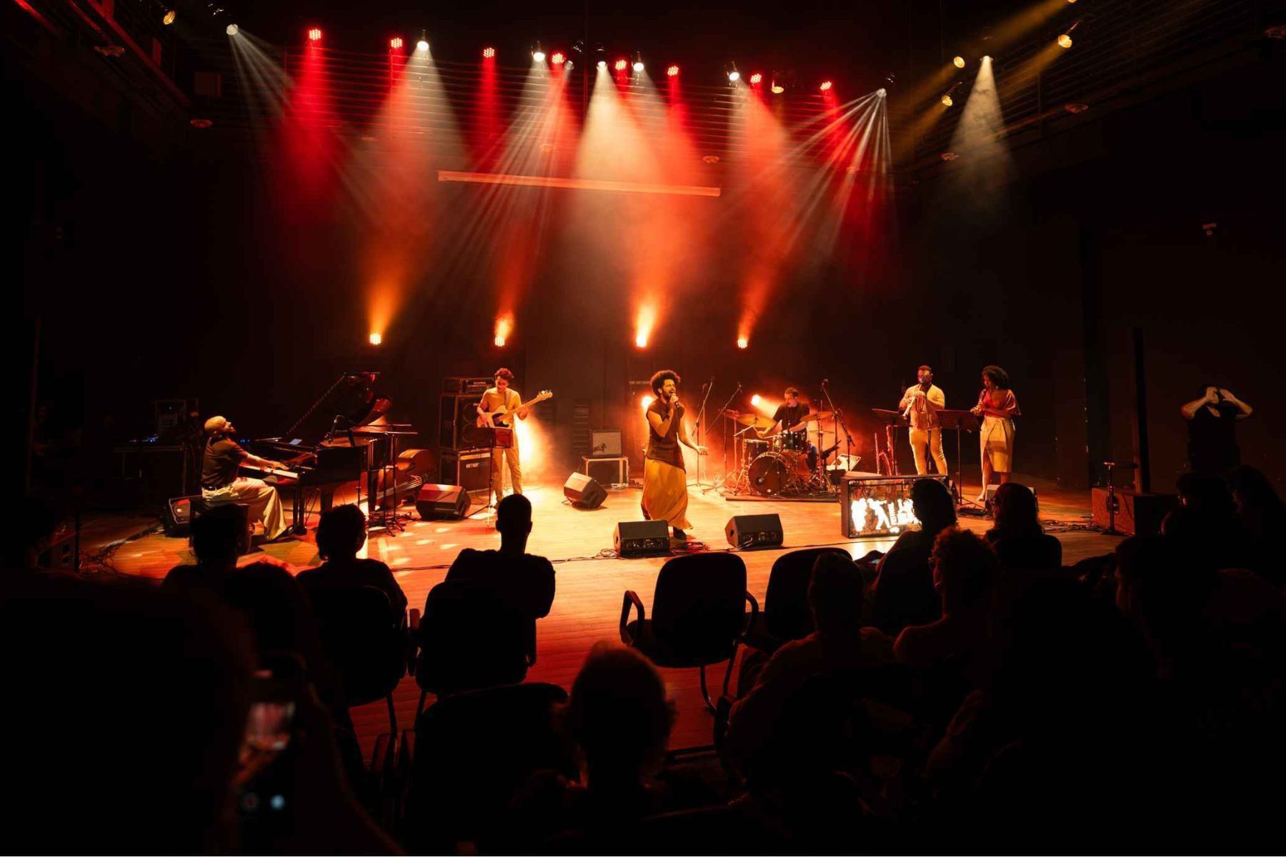 Ciro Belluci apresenta 'Coreografias do Improviso' no projeto Quinta Musical