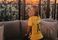 Claudia Leitte emociona web com declarações para Neymar e Vini Jr após eliminação