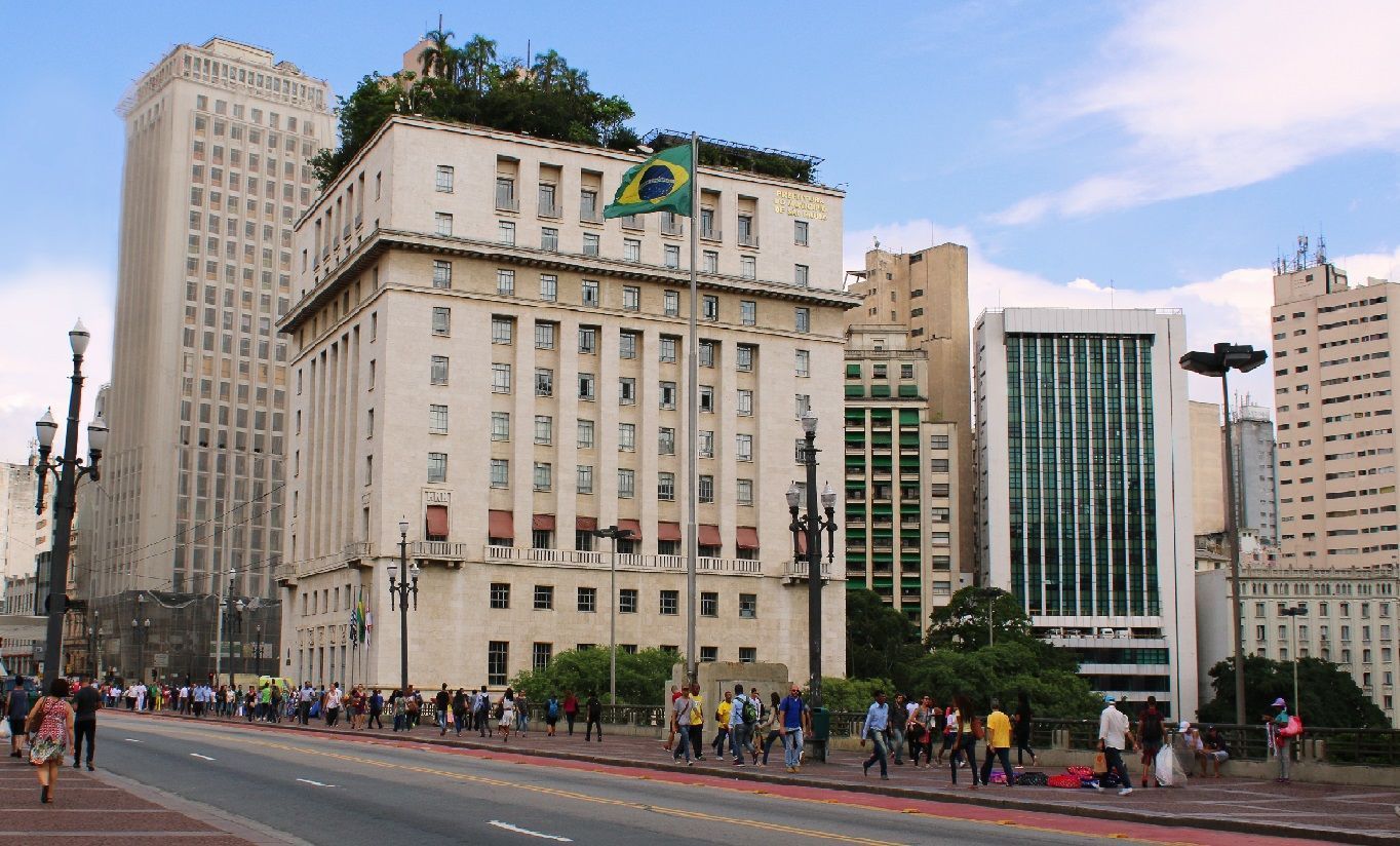 Prefeitura de São Paulo abre vagas de estágio para estudantes de nível superior