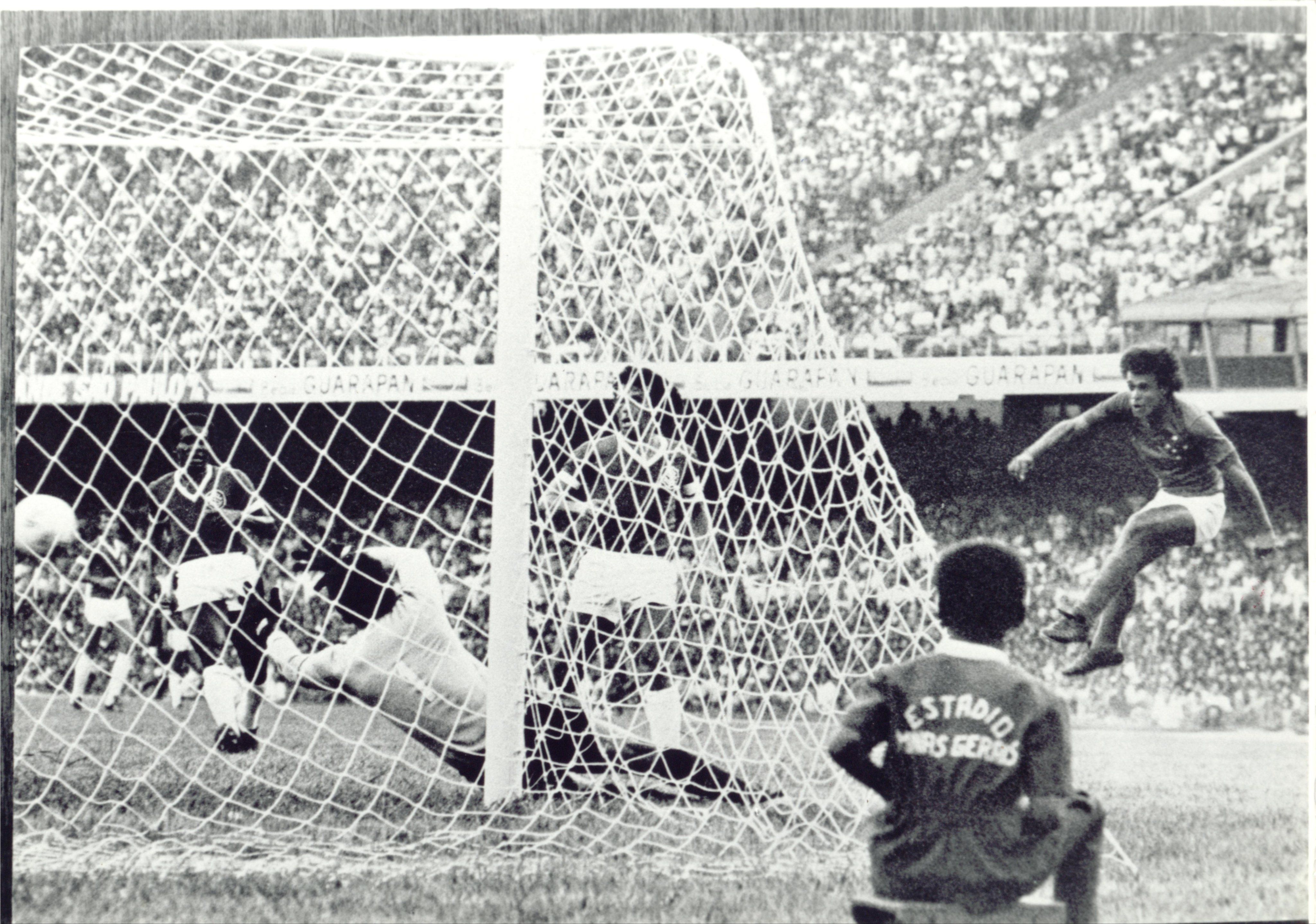 Doping, hostilidade, ‘seleções’: dificuldades do Cruzeiro na conquista da 1ª Libertadores