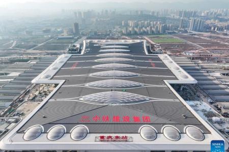 Estação Ferroviária Leste de Chongqing, na China