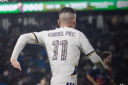 Gabriel Pec vestiu a camisa 11 no LA Galaxy • Divulgação/LA Galaxy