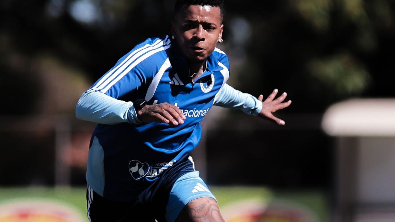 Keny Arroyo indica retorno ao Cruzeiro após lesão