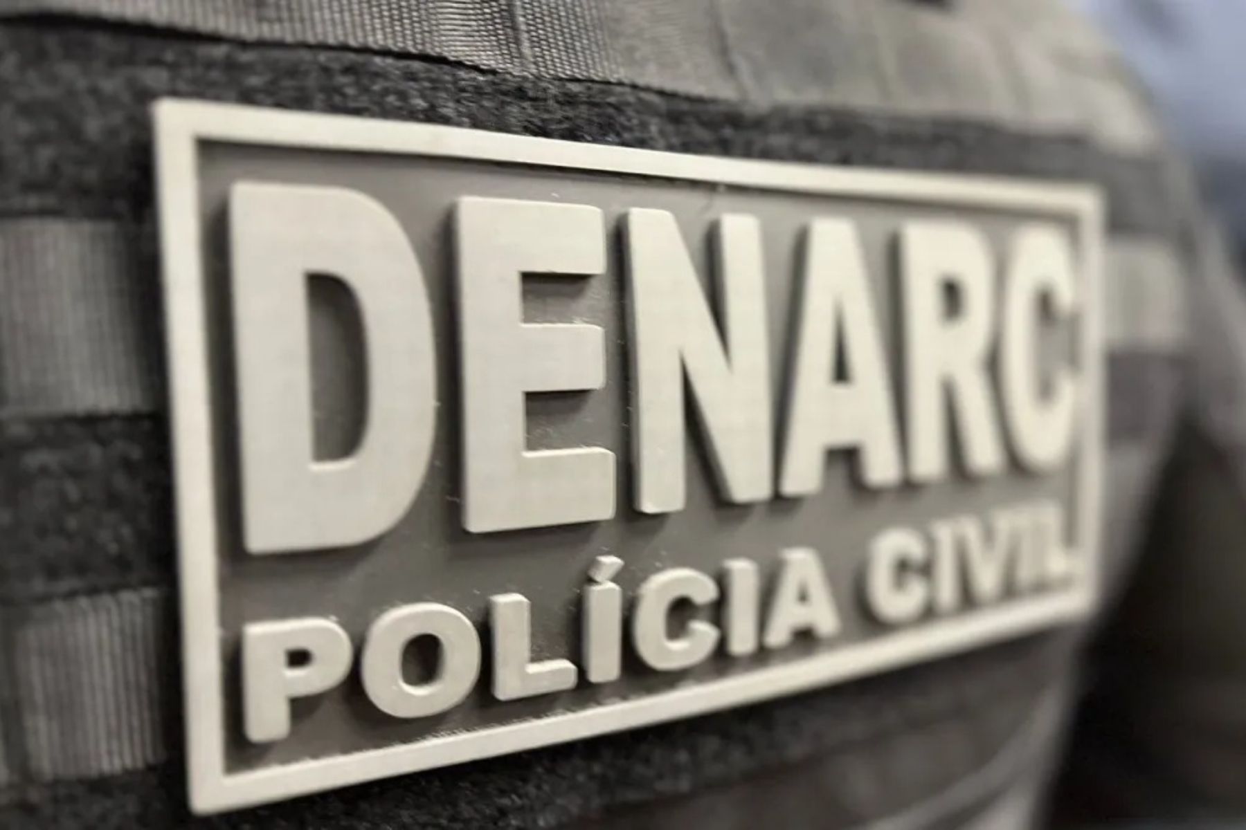 Polícia Civil prende quatro pessoas suspeitas de integrar o Comando Vermelho na Bahia