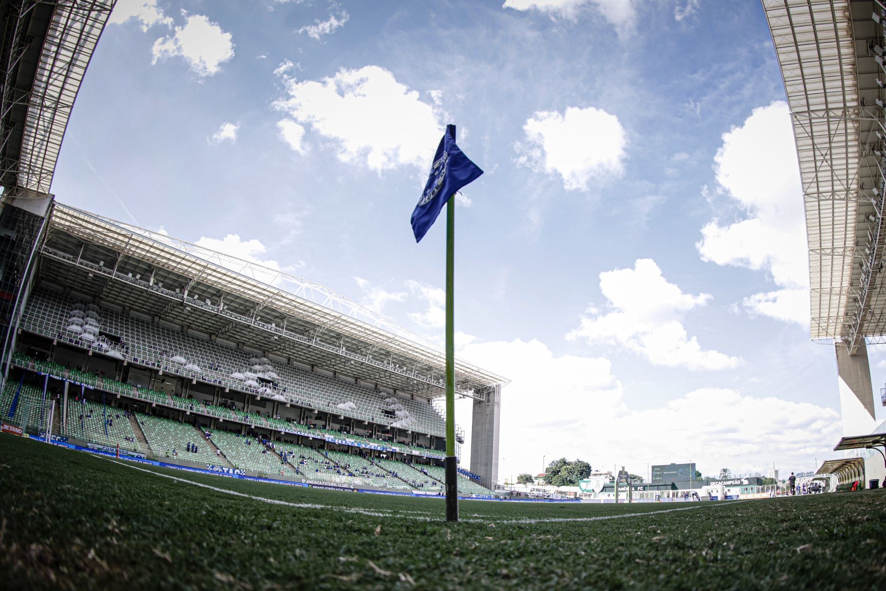 Cruzeiro recebe Defensor-URU em amistoso de intertemporada no Independência