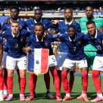 Titular da França é desfalque para jogo decisivo contra o Paraguai, diz jornal