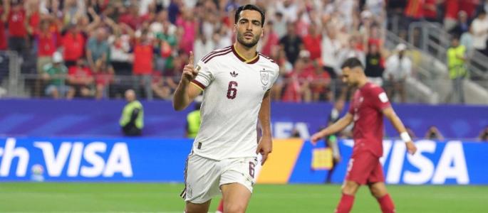 Merino comemora gol pela Espanha • Fifa/Divulgação