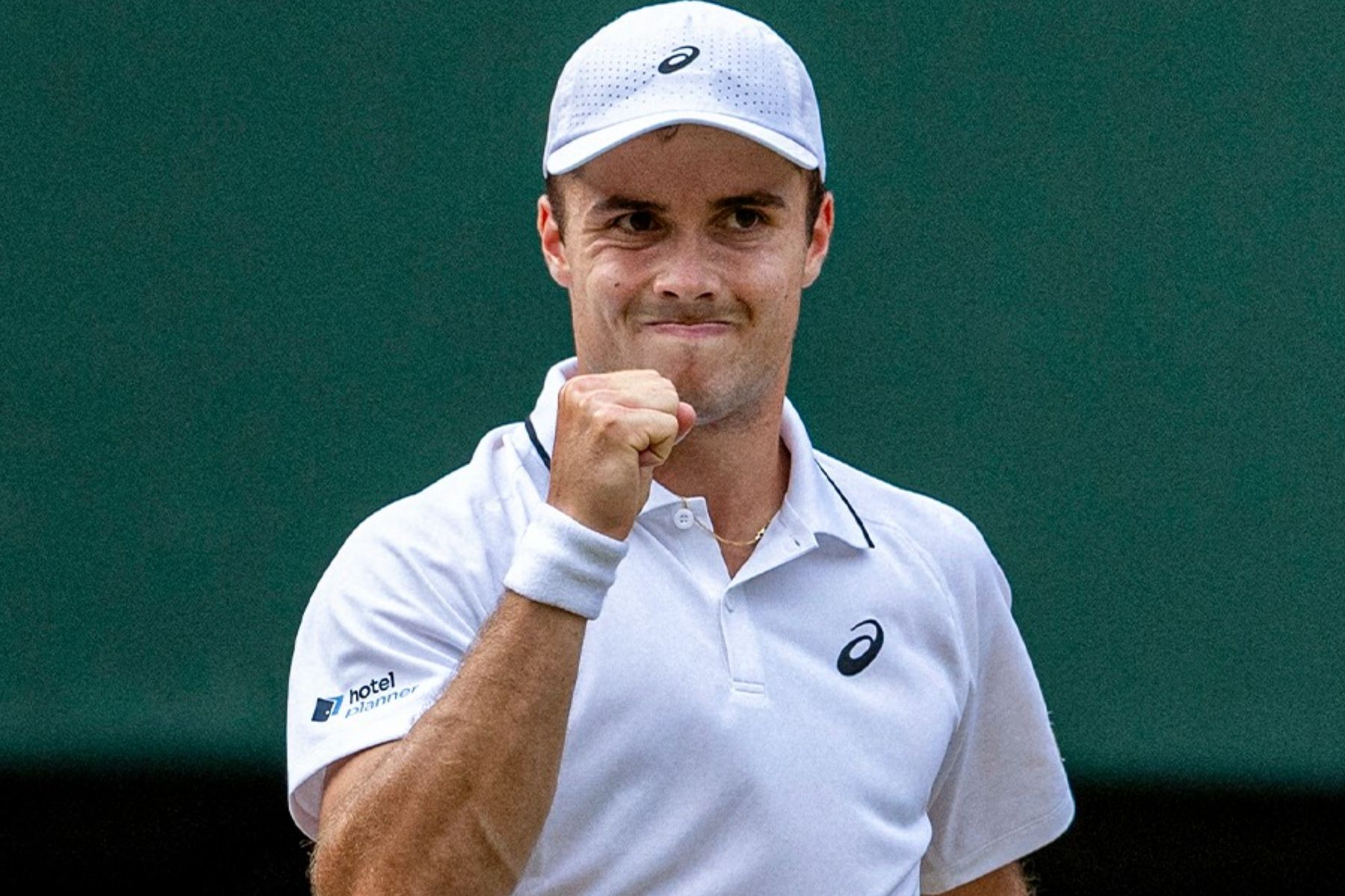 Quem é Arthur Fery, 'herdeiro' que desbancou favoritos e chegou às quartas em Wimbledon