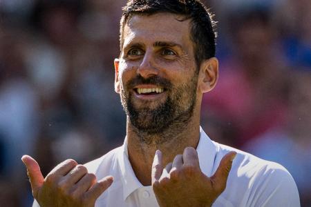 Novak Djokovic em ação Wimbledon