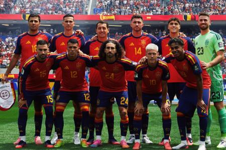 Elenco da Espanha antes de jogo da Copa do Mundo