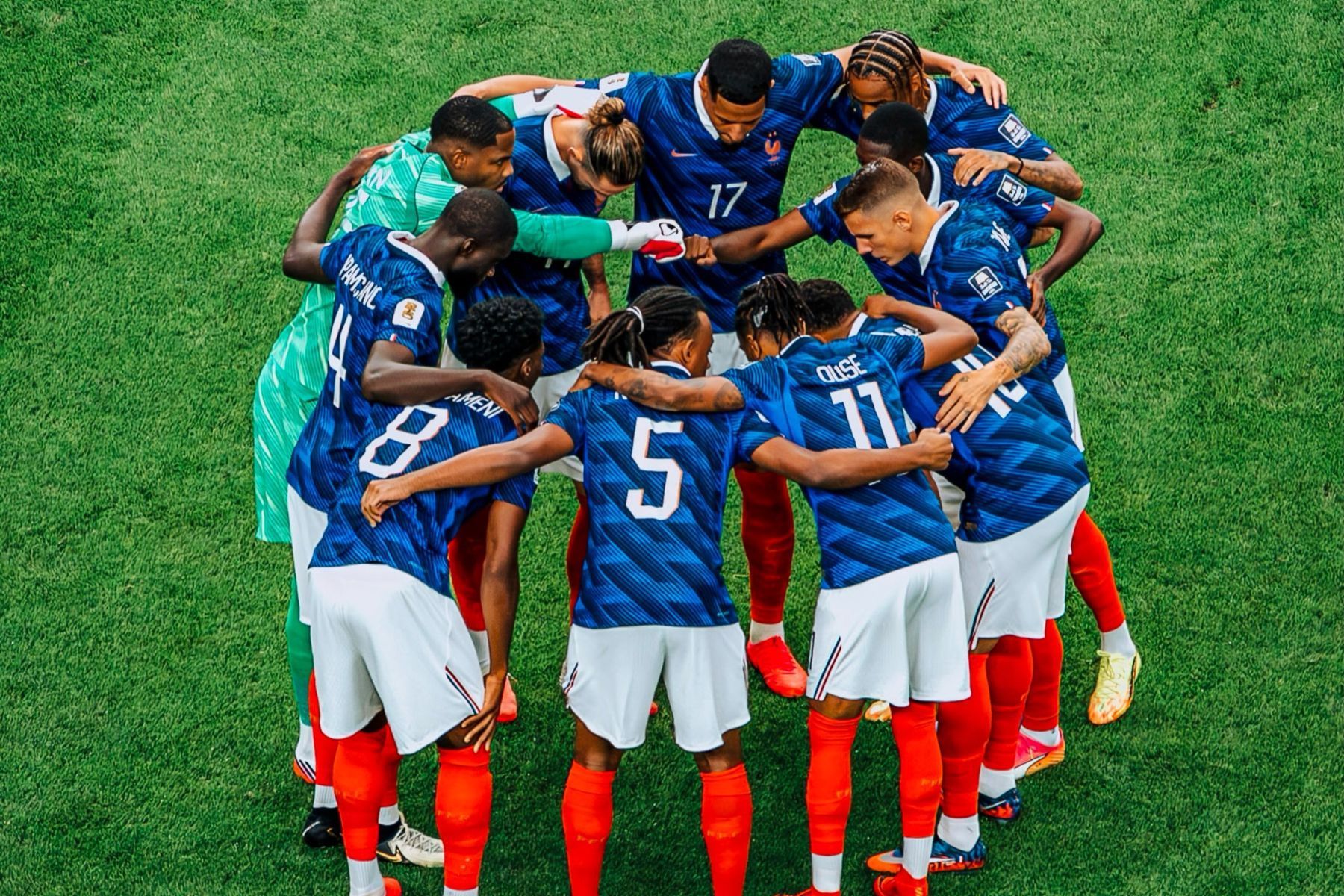 Abalado, meia da França define derrota para a Espanha na Copa como 'decepção enorme'